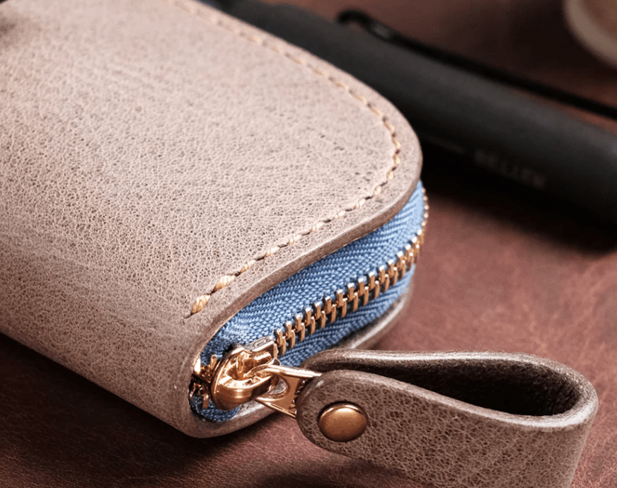 Выкройка небольшой кошелёк на молнии от Plan.B Leather
